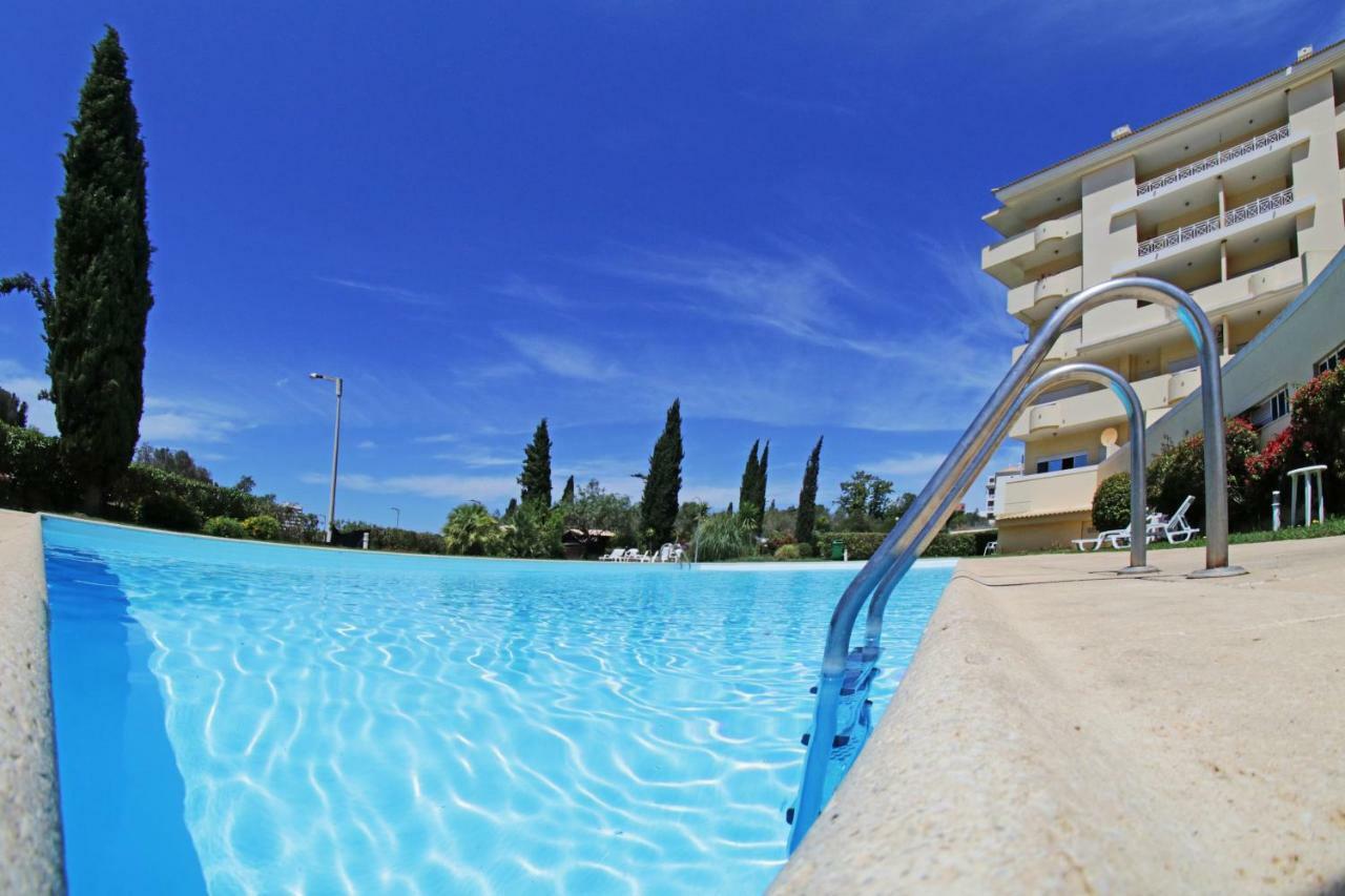 Few Steps To The Beach Alvor Exterior photo